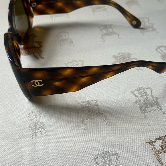Chanel Square Sunglasses Tortoiseshell Acetate CC Logo - Picture 13 of 15